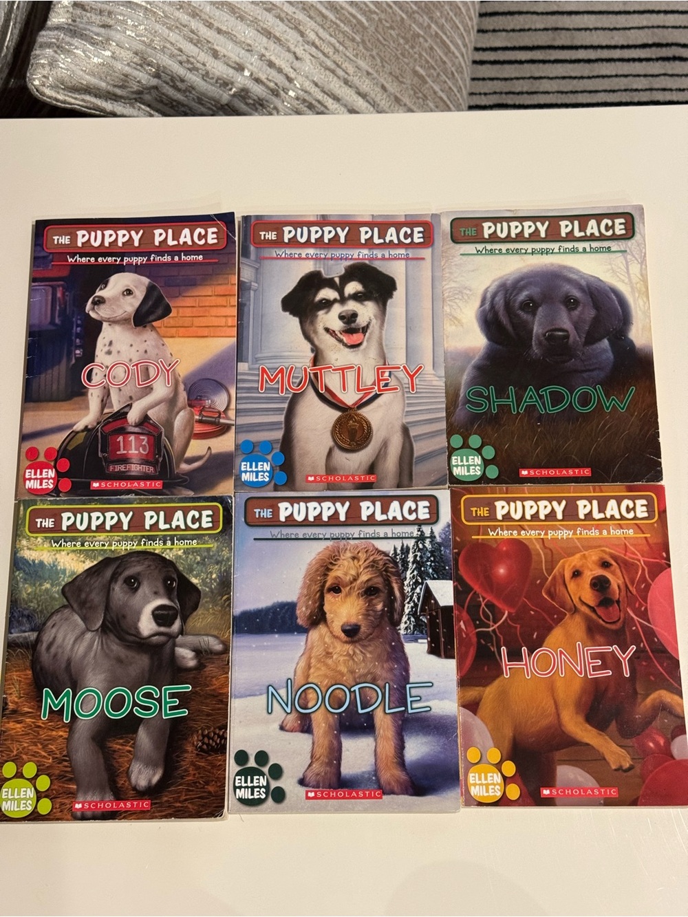 Lot of 6 PUPPY PLACE Early Reader Books - Cody Muttley Shadow Moose Noodle Honey